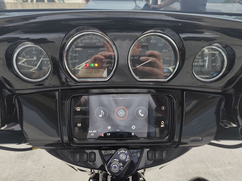 二手哈雷戴维森大道滑翔 Street Glide