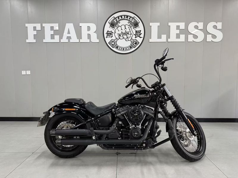 二手哈雷戴维森街霸 Street Bob