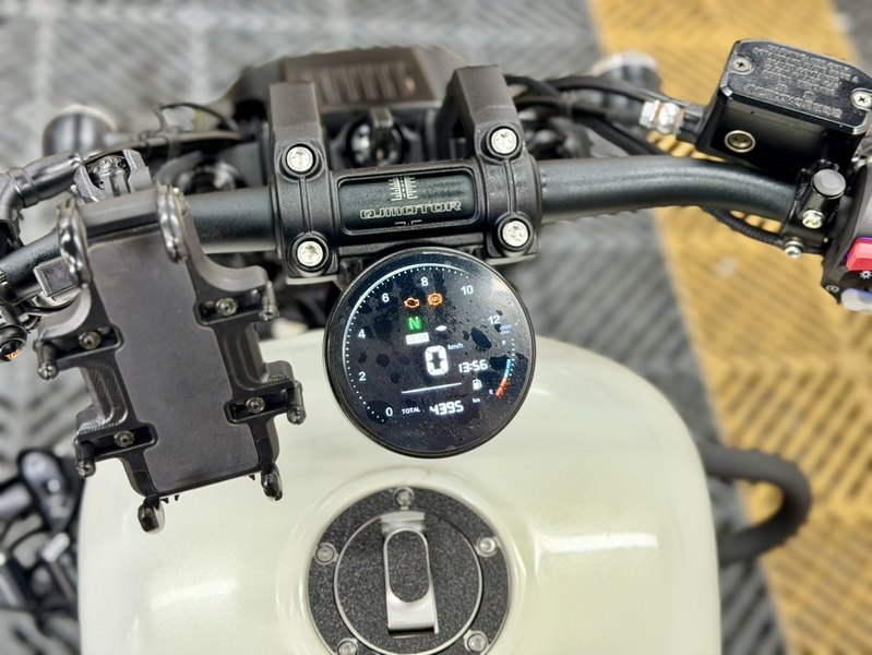 二手QJMOTOR闪350