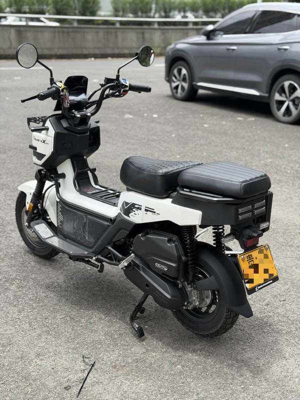 二手新大洲本田SquareX125