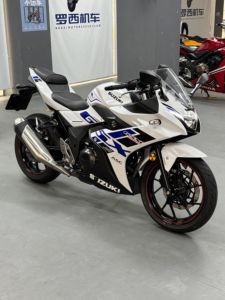 二手豪爵铃木GSX250R