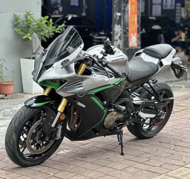 二手QJMOTOR赛600