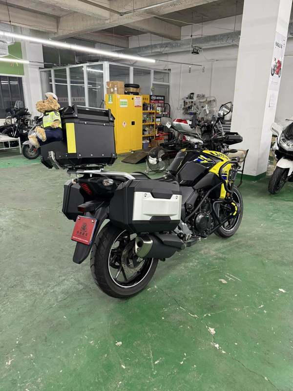 二手豪爵铃木DL250