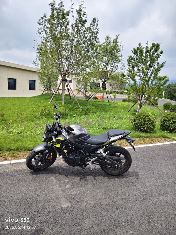 二手本田CB400F