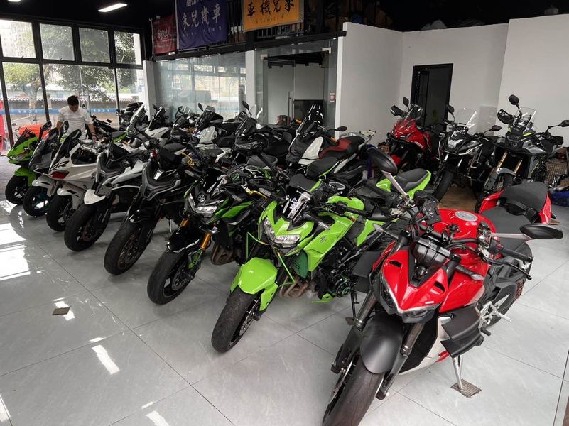 二手川崎Z900