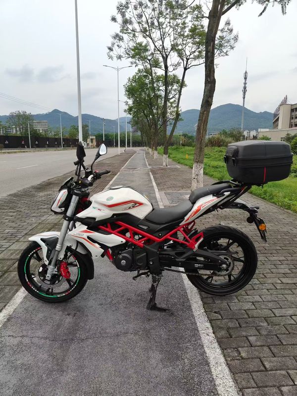 二手贝纳利红宝龙 TNT150i