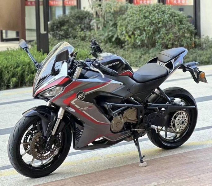 二手QJMOTOR赛400