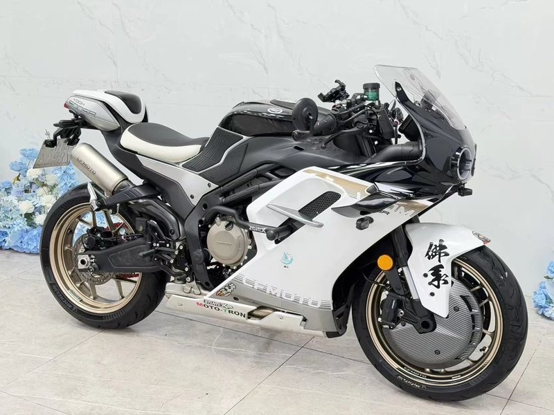 二手春风500SR VOOM