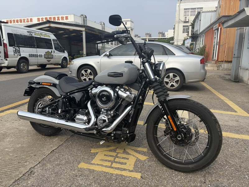 二手哈雷戴维森街霸 Street Bob