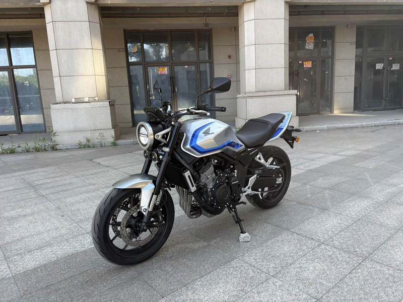 二手本田CB500 Super Four