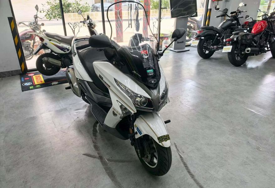 二手光阳Xciting 300i
