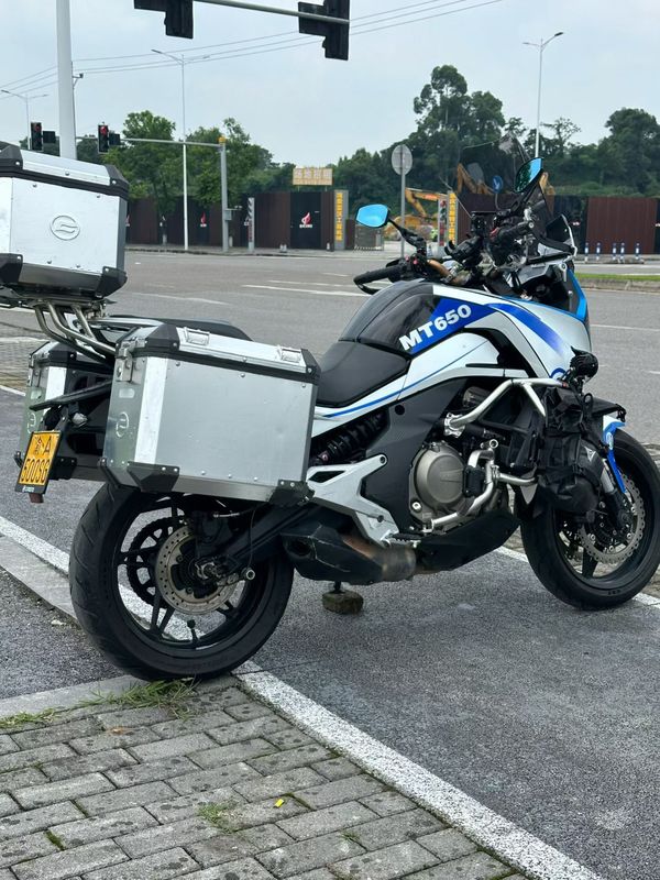 二手春风650MT