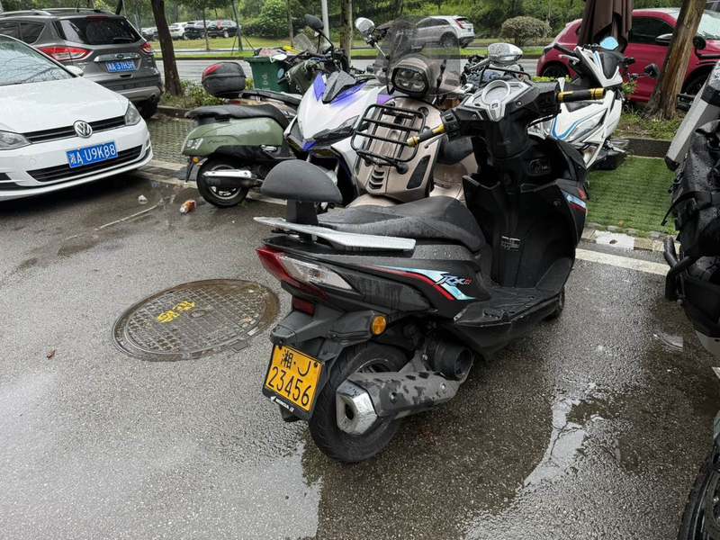 二手五羊本田NWX125