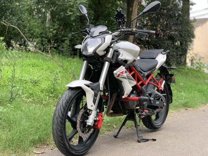 二手贝纳利红宝龙 TNT150i