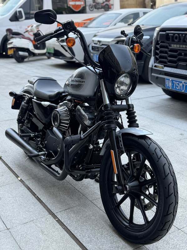 二手哈雷戴维森硬汉 lron 1200