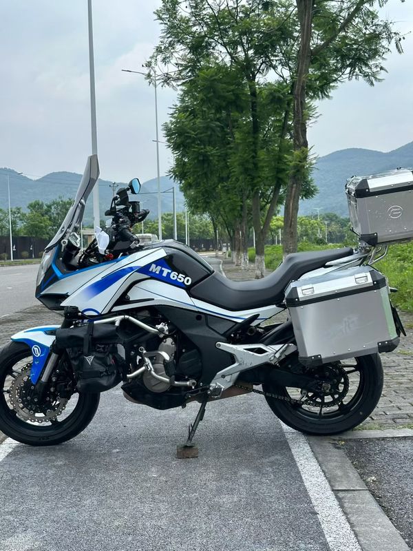 二手春风650MT