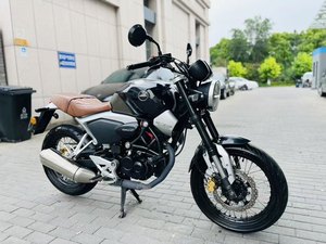 二手五羊本田鸷道 CB190SS