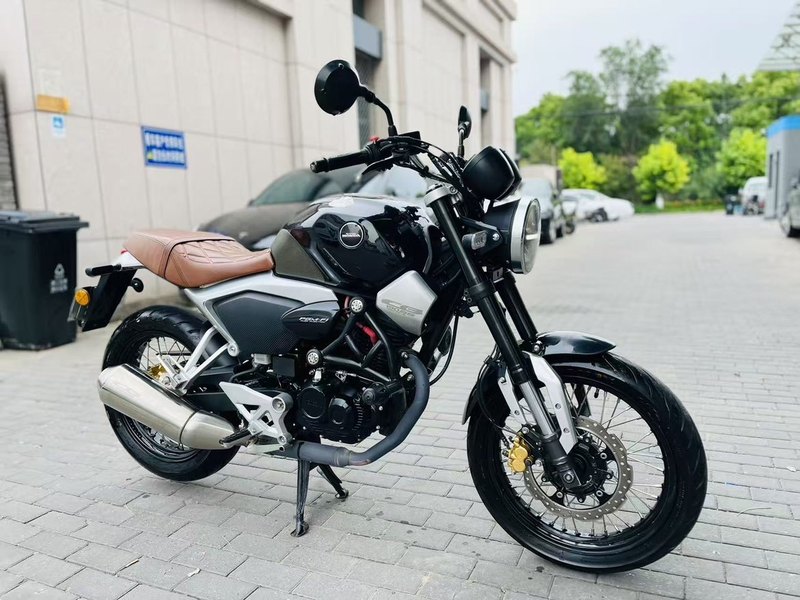 二手五羊本田鸷道 CB190SS