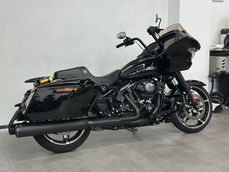 二手哈雷戴维森公路滑翔 Road Glide