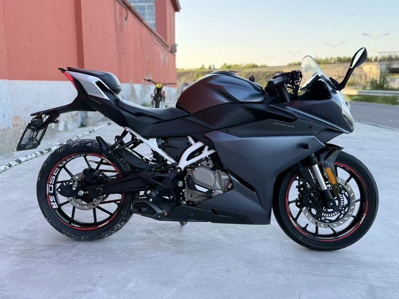 二手春风250SR