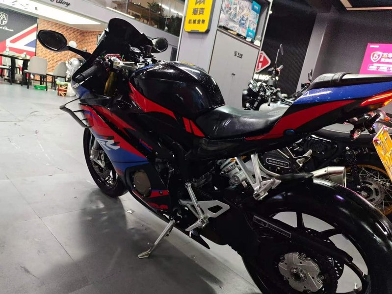 二手张雪机车500RR