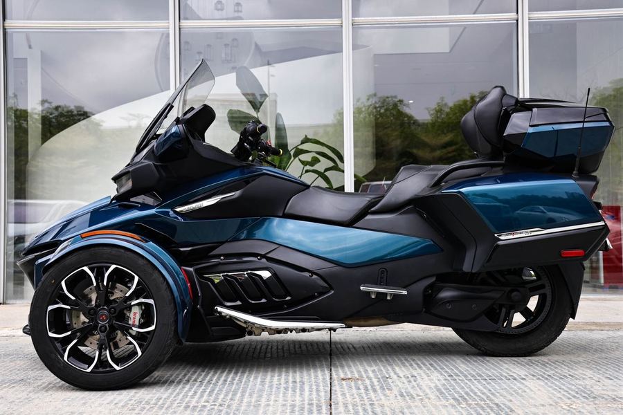 二手庞巴迪Spyder RT