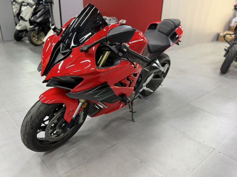 二手QJMOTOR赛800