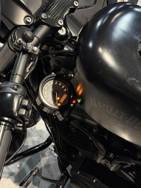 二手哈雷戴维森Iron883 硬汉