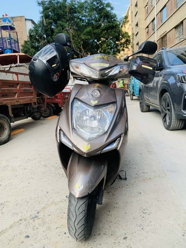 二手建设雅马哈凌鹰100 ZY100T-12