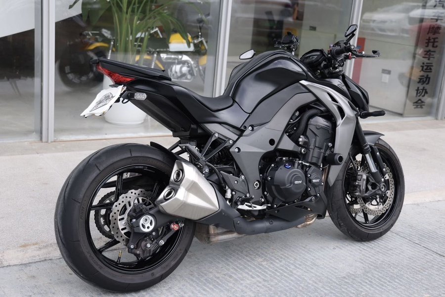 二手川崎Z1000