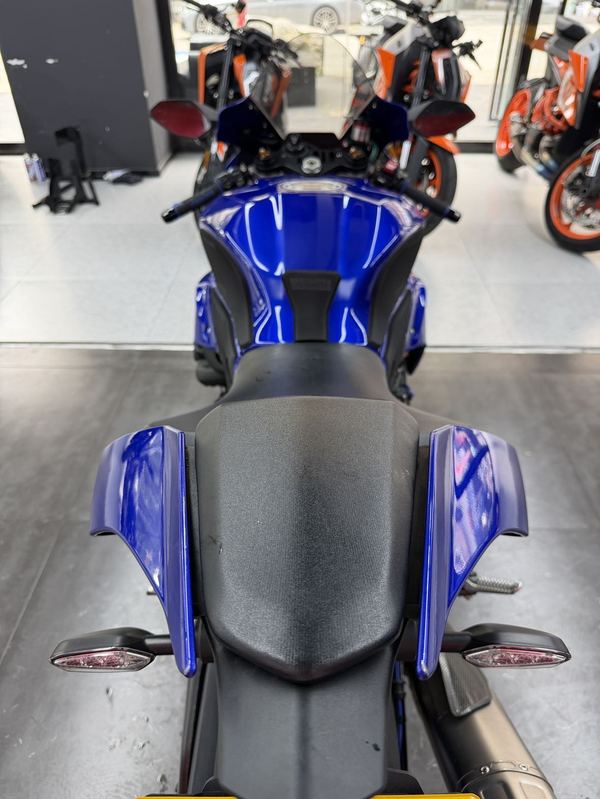 二手雅马哈YZF-R1