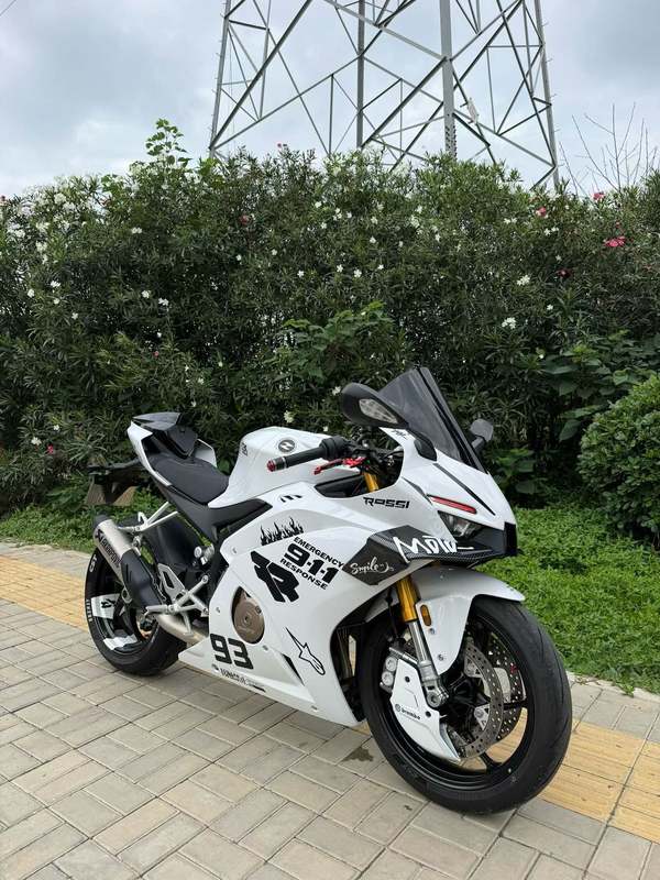 二手张雪机车500RR