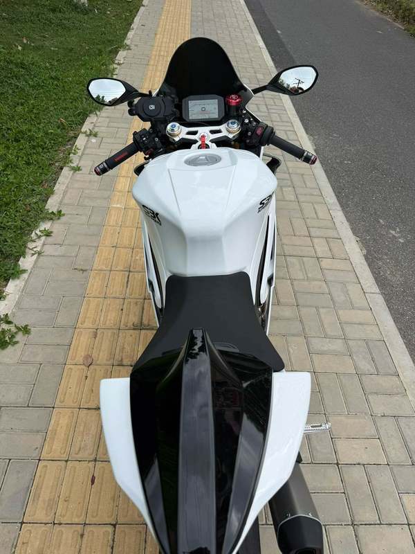 二手张雪机车500RR