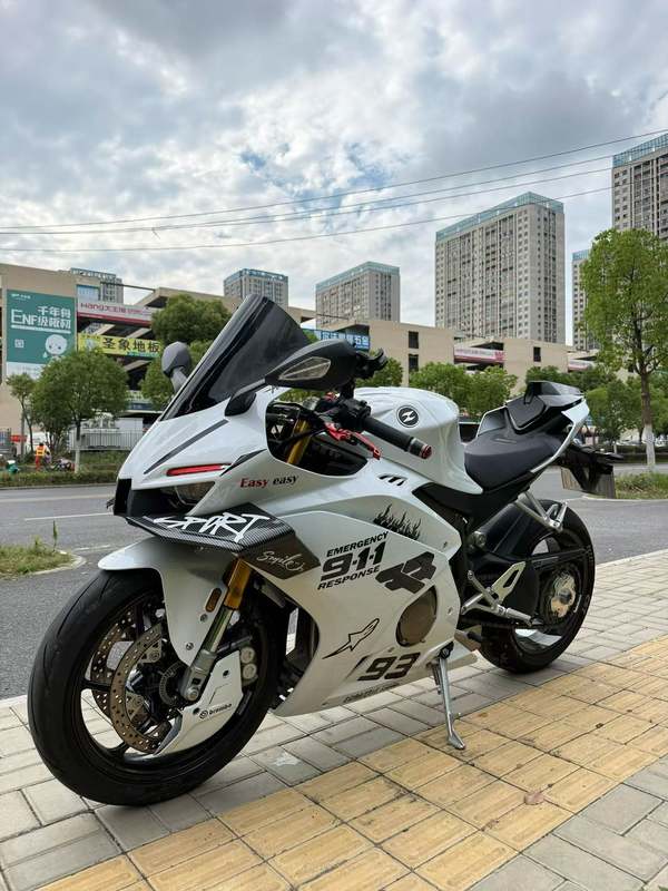 二手张雪机车500RR