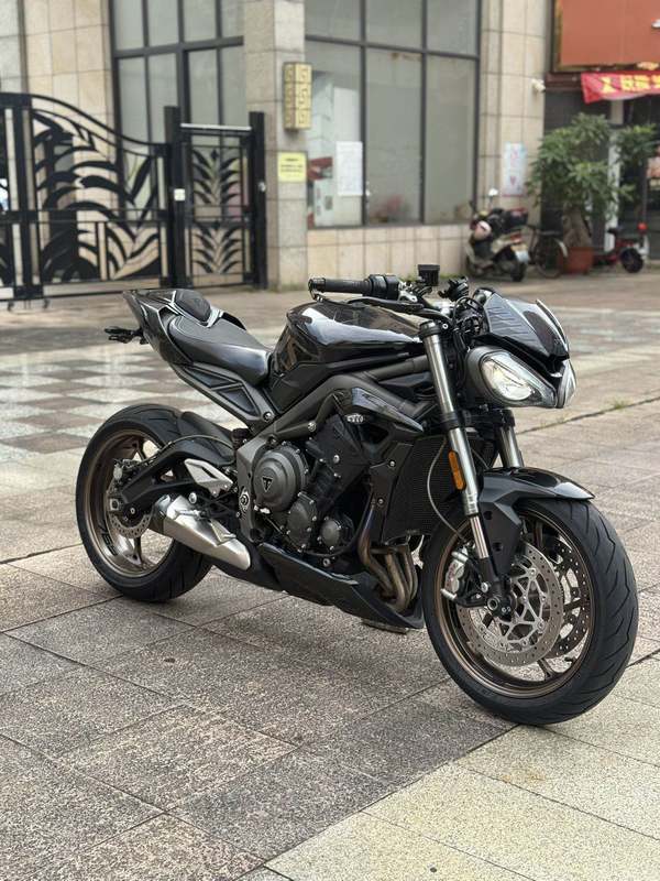 二手凯旋Street Triple 765