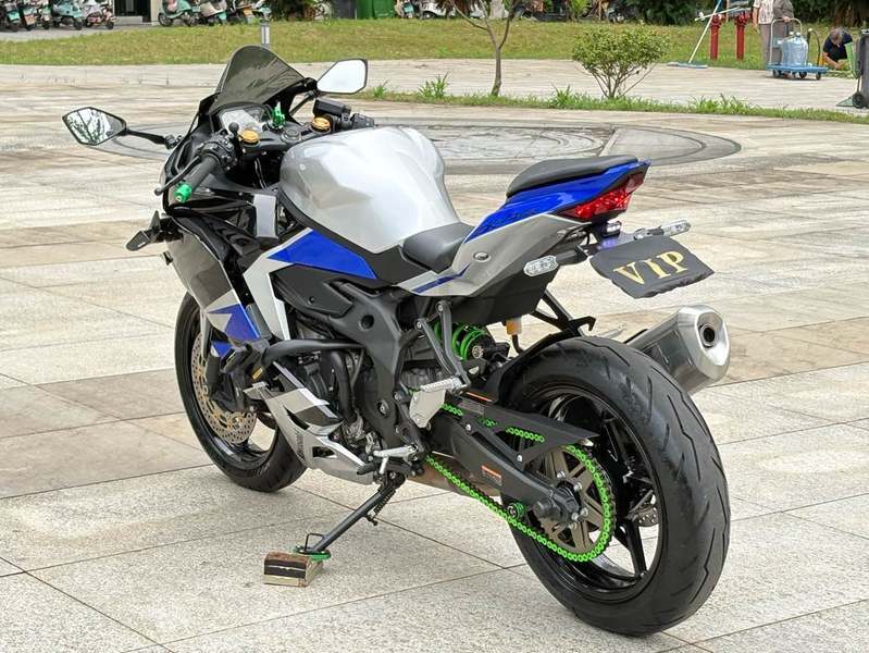 二手川崎ZX-4R