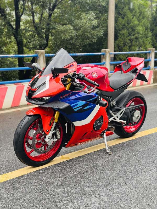 二手张雪机车500RR