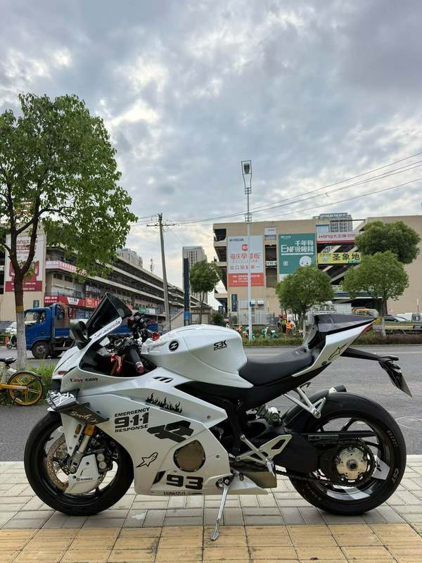 二手张雪机车500RR