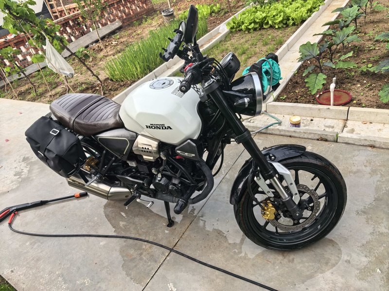 二手五羊本田鸷道 CB190SS