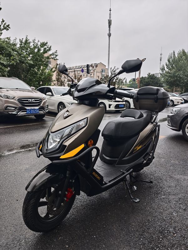 二手济南铃木优驿 UE125T