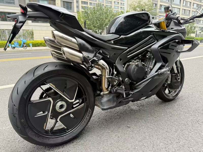 二手春风750SR-S