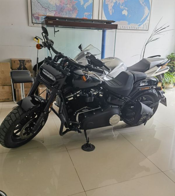 二手哈雷戴维森肥霸 Fat Bob