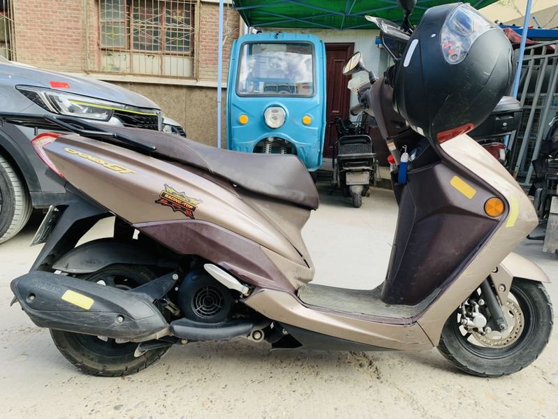 二手建设雅马哈凌鹰100 ZY100T-12
