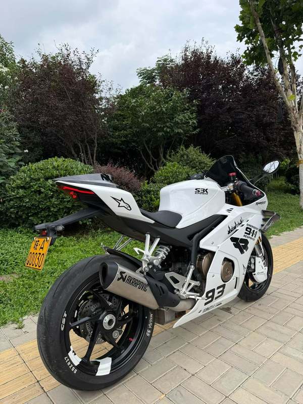 二手张雪机车500RR