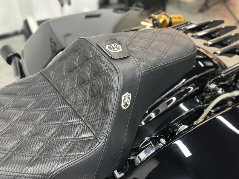 二手哈雷戴维森公路滑翔 Road Glide