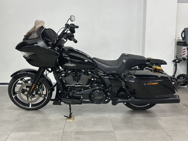 二手哈雷戴维森公路滑翔 Road Glide