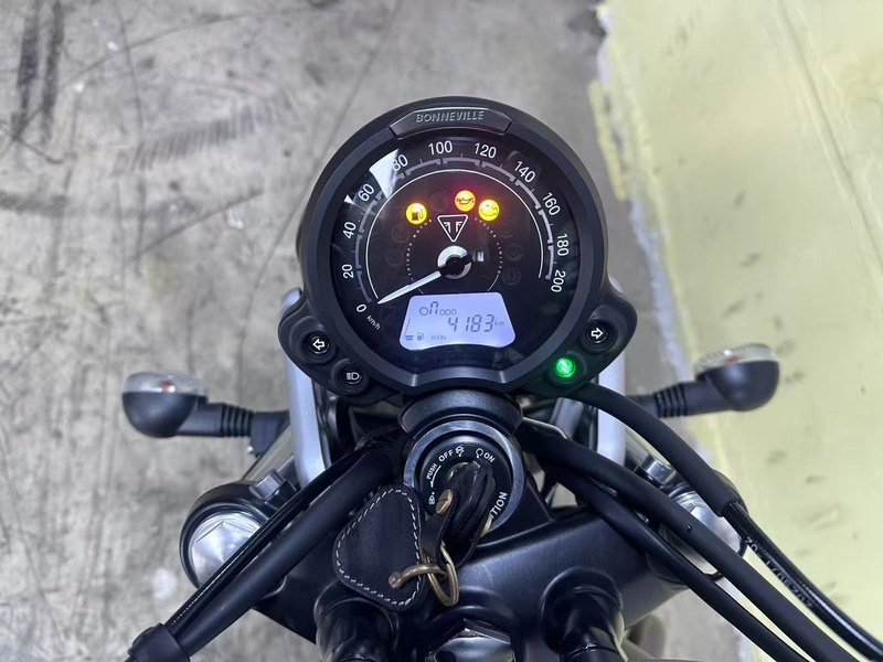 二手凯旋Scrambler 900