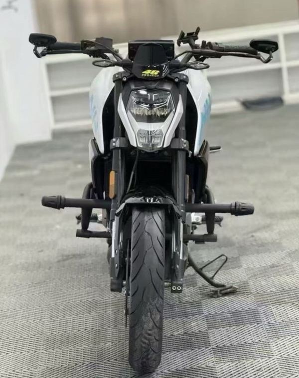 二手春风250NK