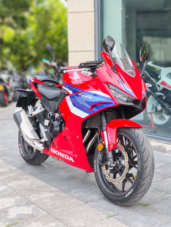 二手本田CBR400R