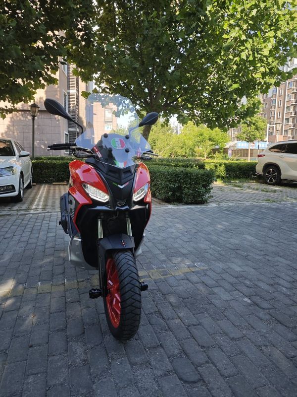 二手阿普利亚SR GT 200
